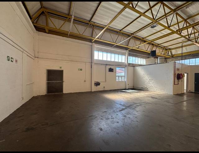 382M² MINI FACTORY TO LET IN MAITLAND